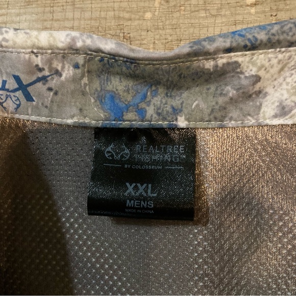 Real Tree Camouflage Casual Athletic Button Up Short Sleeve - Picture 4 of 4
